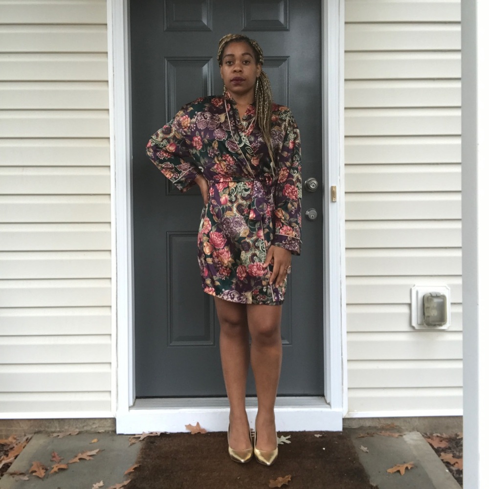 Dark Floral Gold Rope Duster Robe - Picture 2 of 6